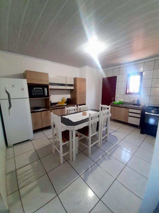 Апартаменти Residencial Familia Milani 100 Metros Do Mar Торрес Екстер'єр фото